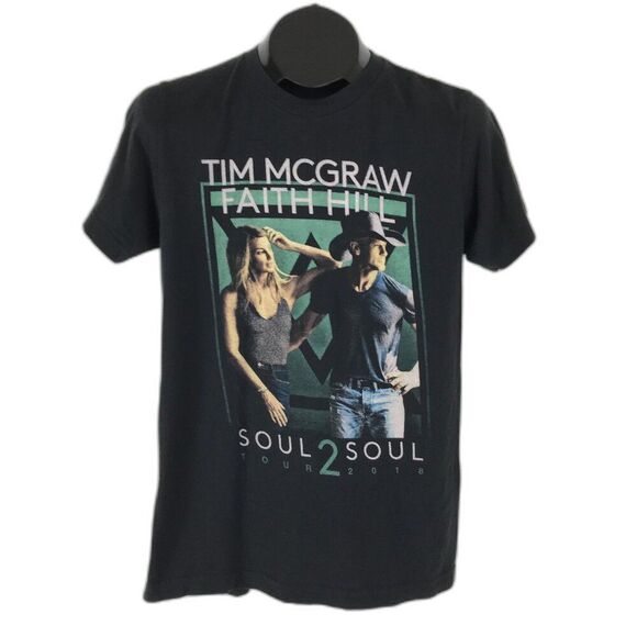 Tim McGraw Faith Hill Soul2Soul Tour 2018 Tee Size Small Concert Country Music - Picture 1 of 7